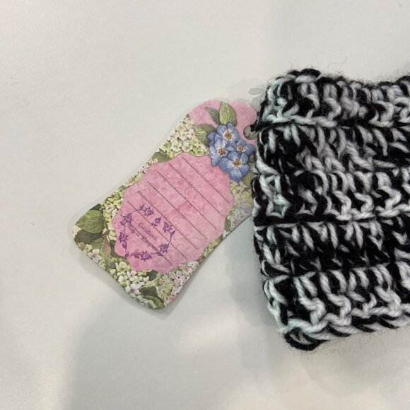 Black & White Handcrafted Wool Blend Buttoned Collar/Headband For Women - Picture 2 of 7